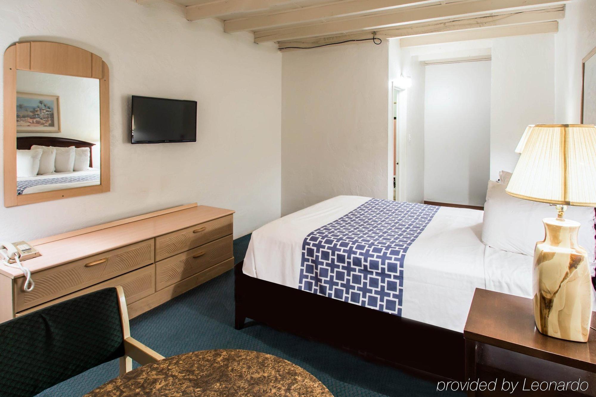 Key Largo Inn Экстерьер фото