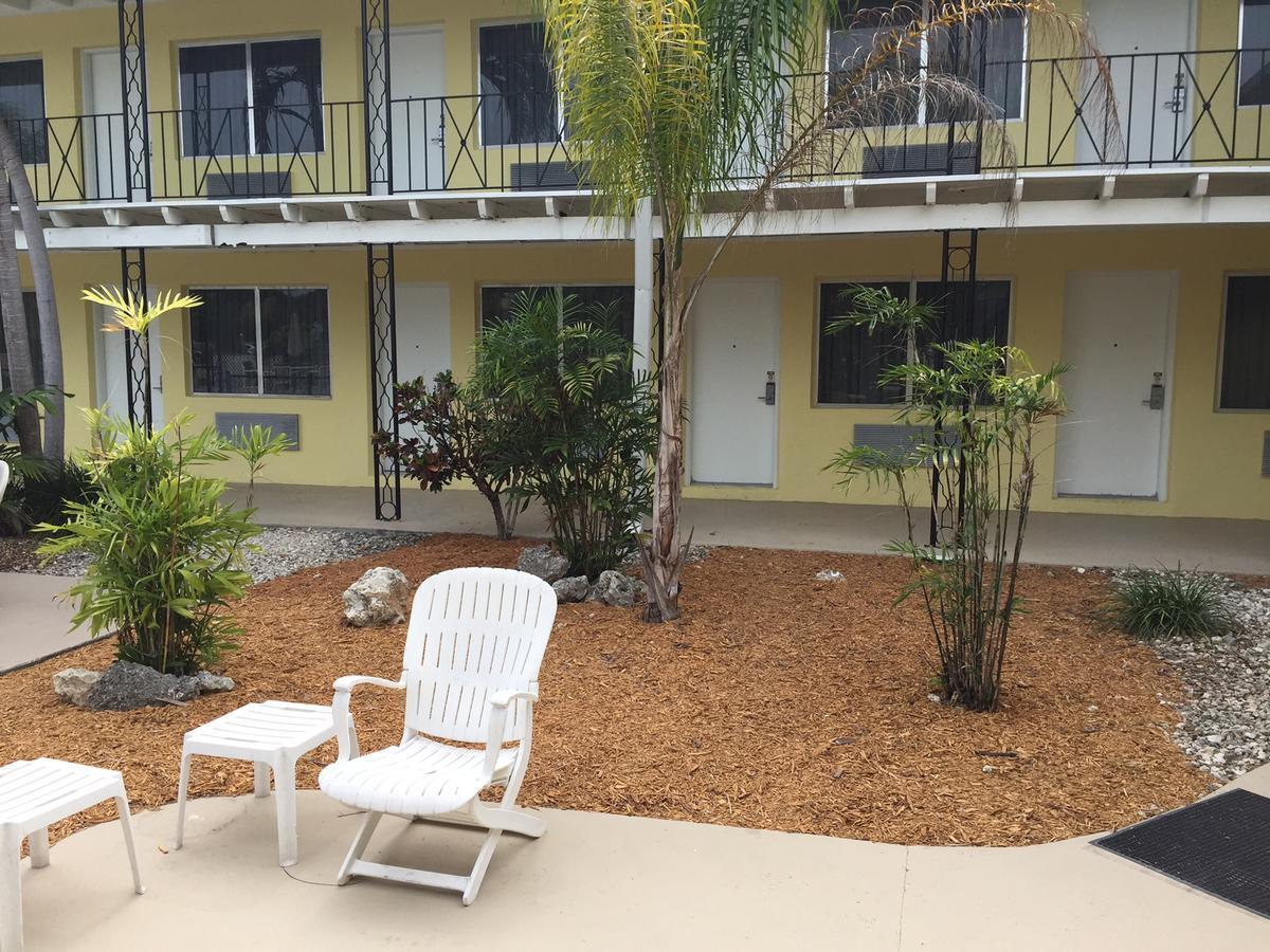 Key Largo Inn Экстерьер фото