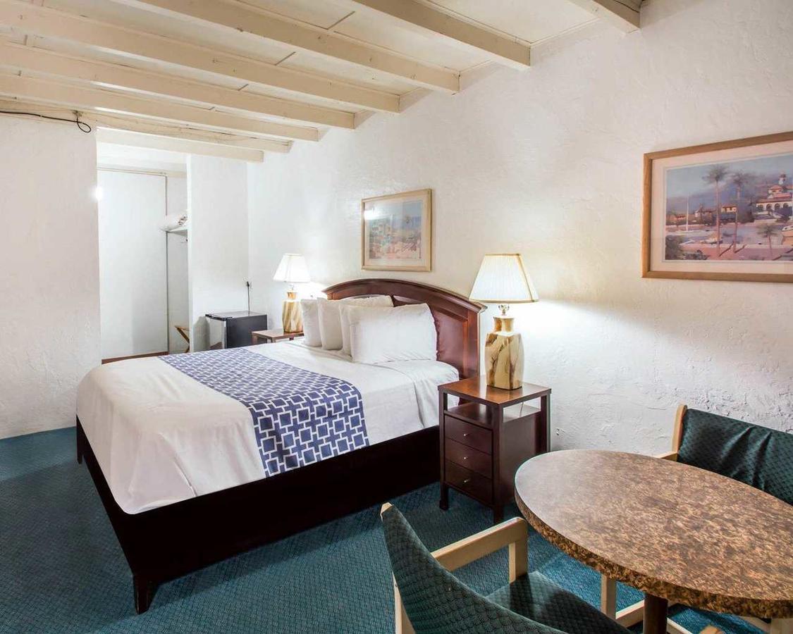 Key Largo Inn Экстерьер фото