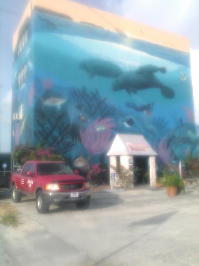 Key Largo Inn Экстерьер фото